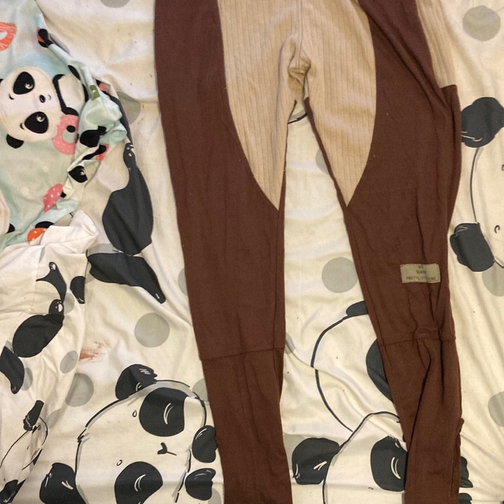 Brown and beige leggings never worn